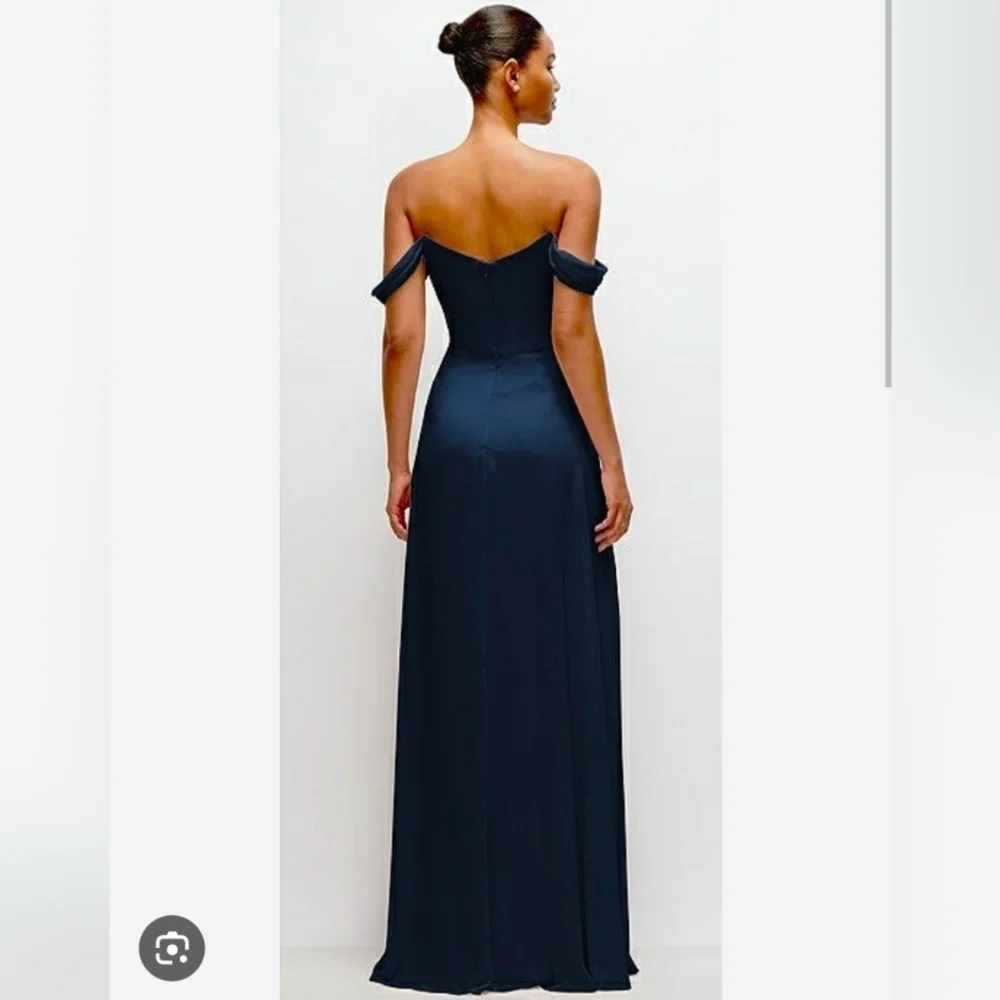 AFTER SIX Women’s Off the Shoulder Evening Gown Navy Blue Size 6 R NWOT - Picture 2 of 11
